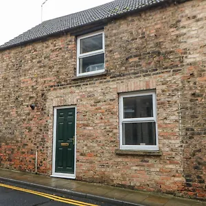 https://firkin-cottage.yorkshirehotels.net